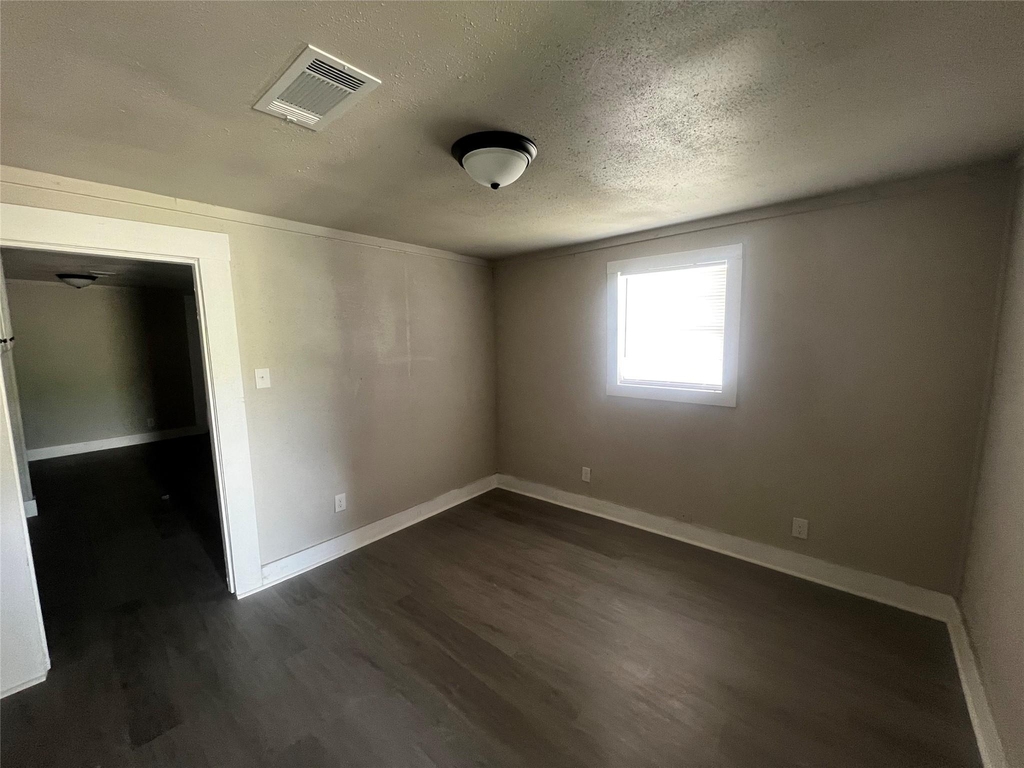 1337 W Procter Street - Photo 3