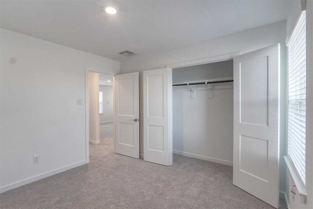 3918 Windy Whisper Drive - Photo 29