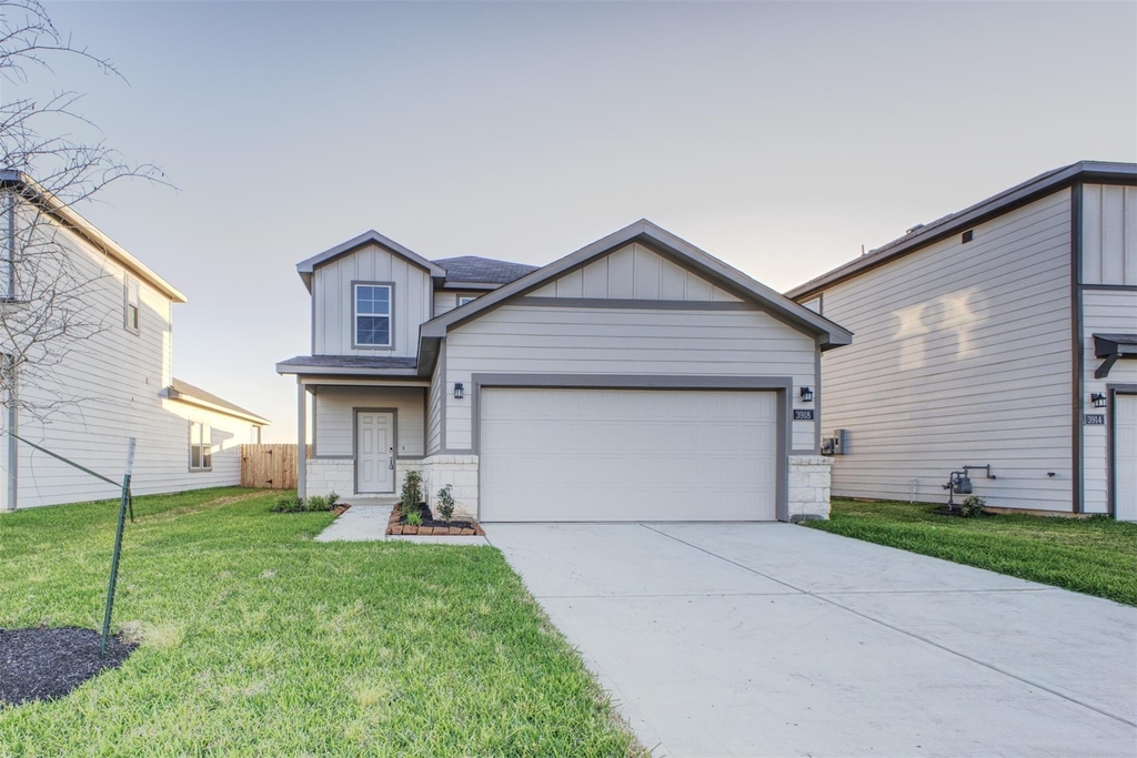 3918 Windy Whisper Drive - Photo 0