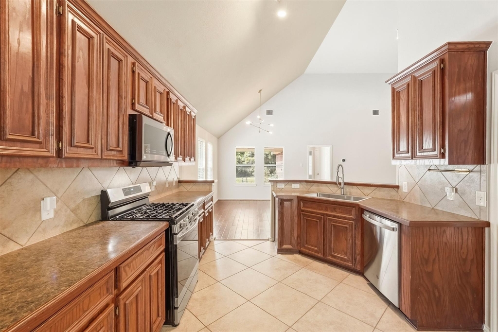 11914 Manasses Springs Lane - Photo 5