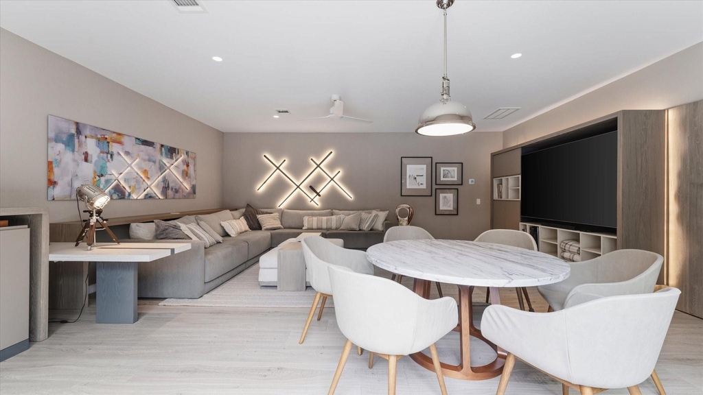 34 Candle Pine Place - Photo 2