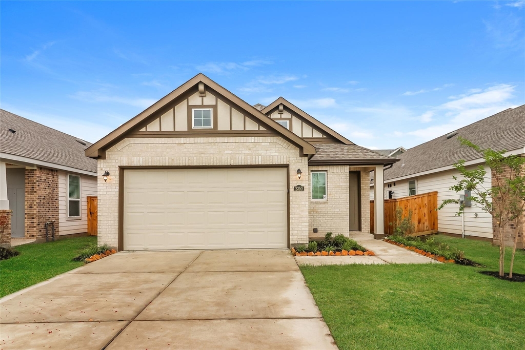 2350 Bailey Fields Lane - Photo 0