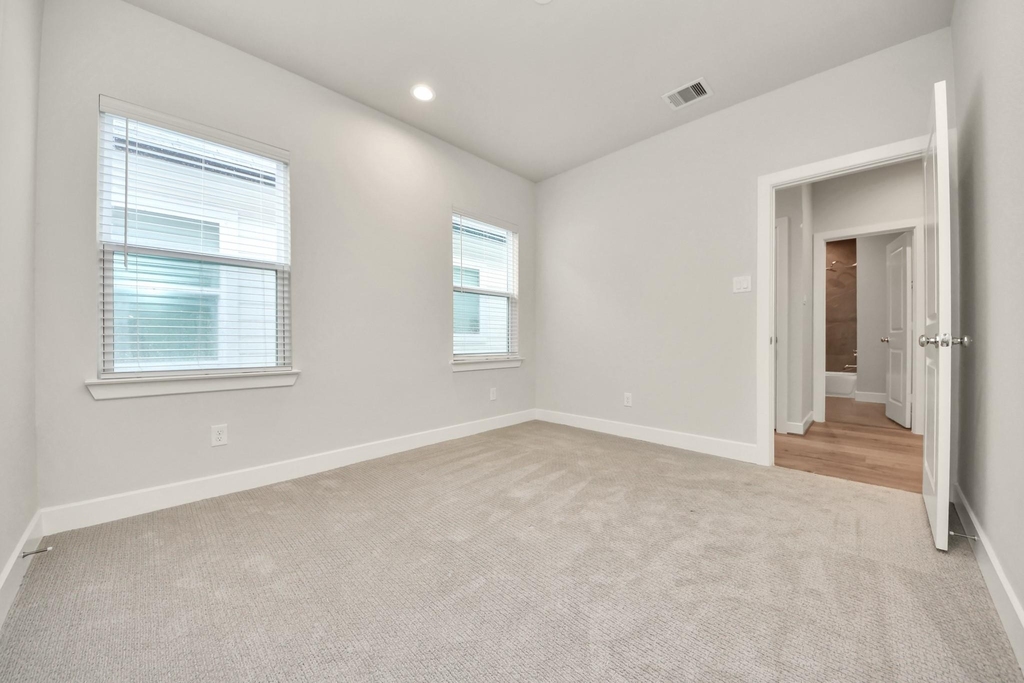 2319 Silva Park Lane - Photo 26