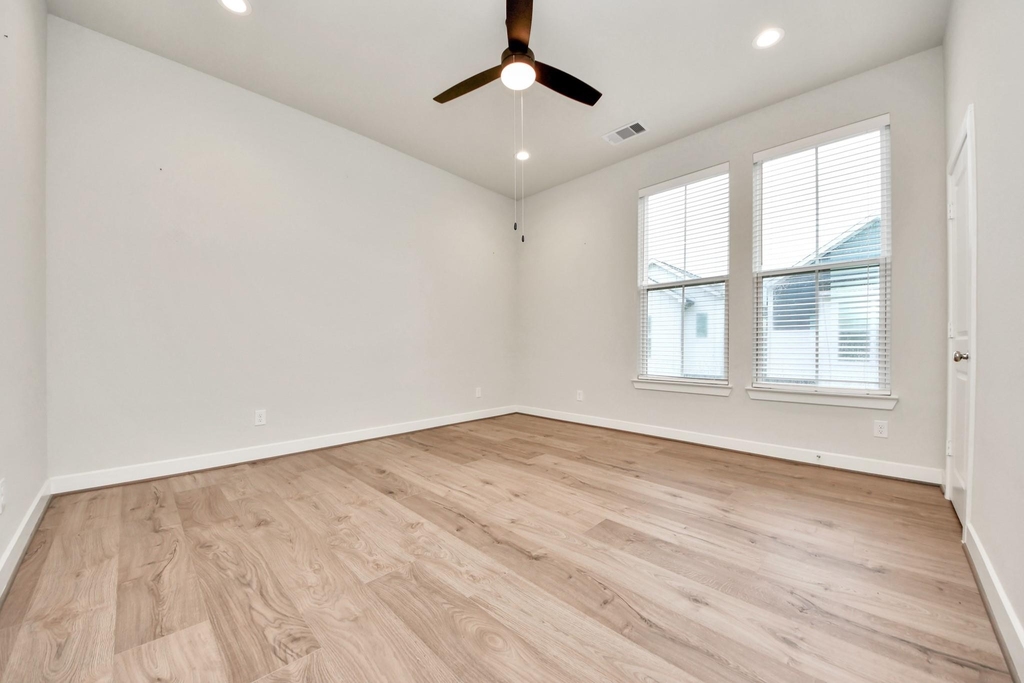 2319 Silva Park Lane - Photo 16