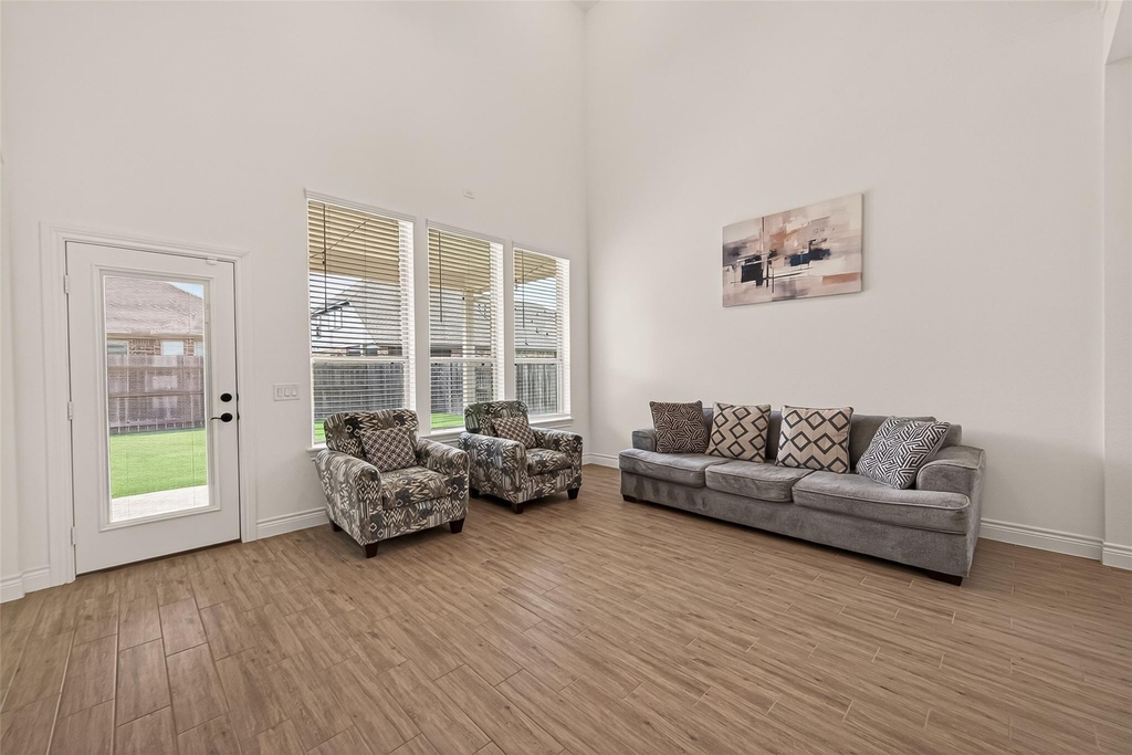 7319 Woodlark Ridge Drive - Photo 8
