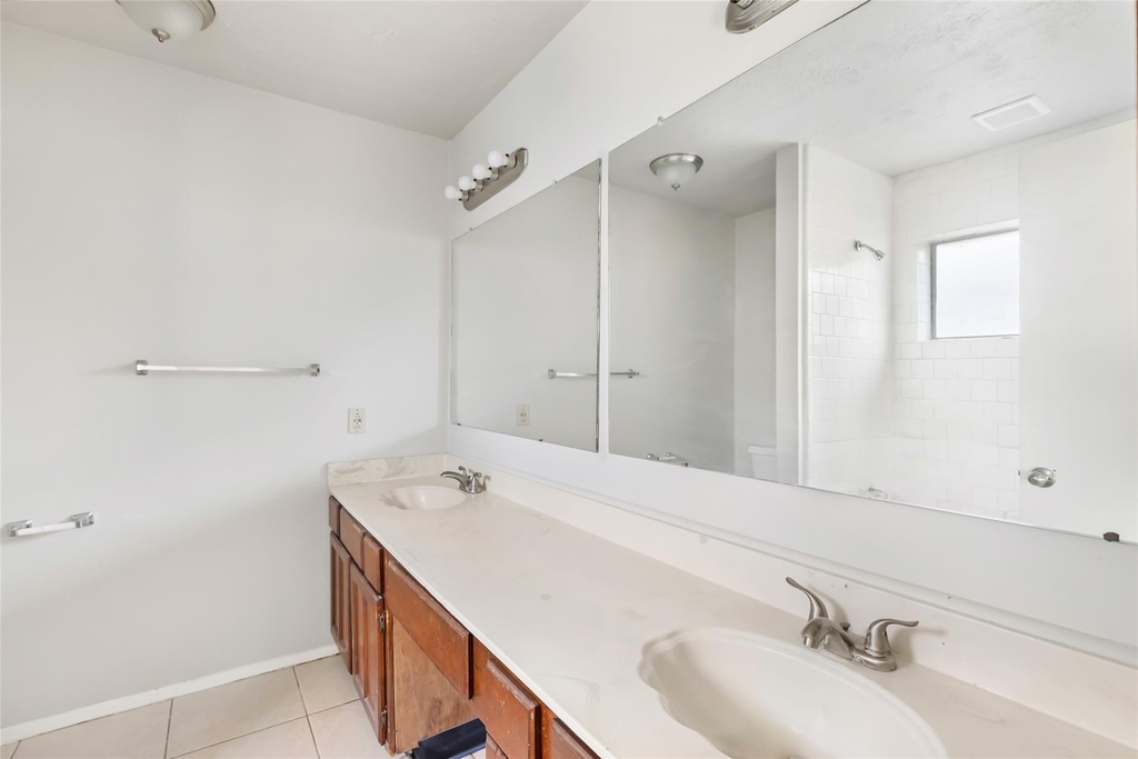 7310 Maple Walk Drive - Photo 21