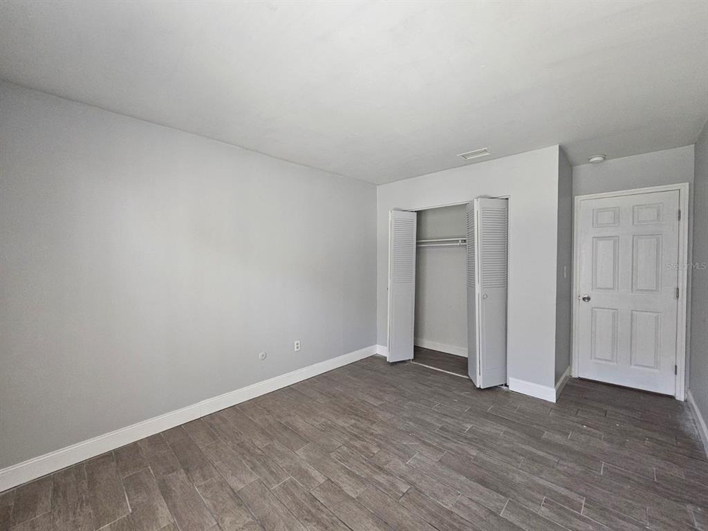 7602 W Powhatan Avenue - Photo 12
