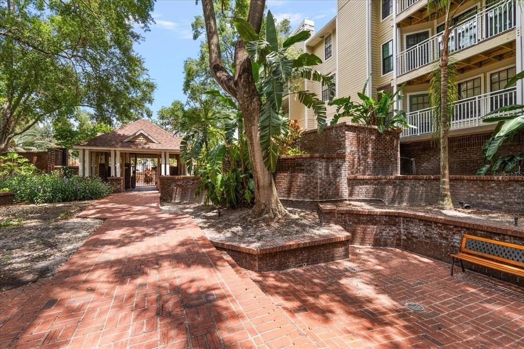 1000 W Horatio Street - Photo 24