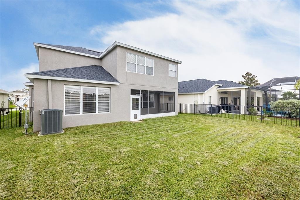 11328 Misty Isle Lane - Photo 14
