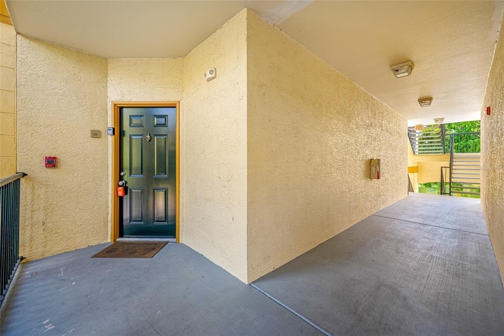 5612 Pinnacle Heights Circle - Photo 2