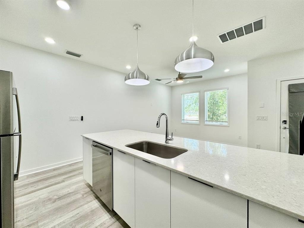2108 E 22nd Avenue - Photo 12
