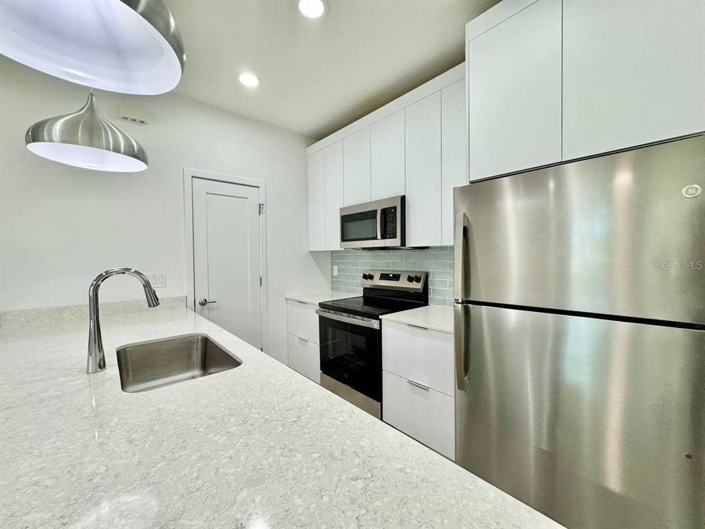 2108 E 22nd Avenue - Photo 9