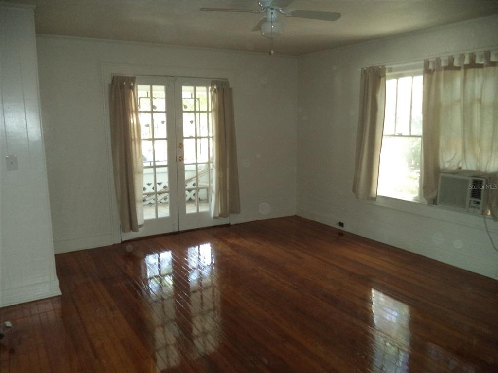 750 7th Avenue N - Photo 1