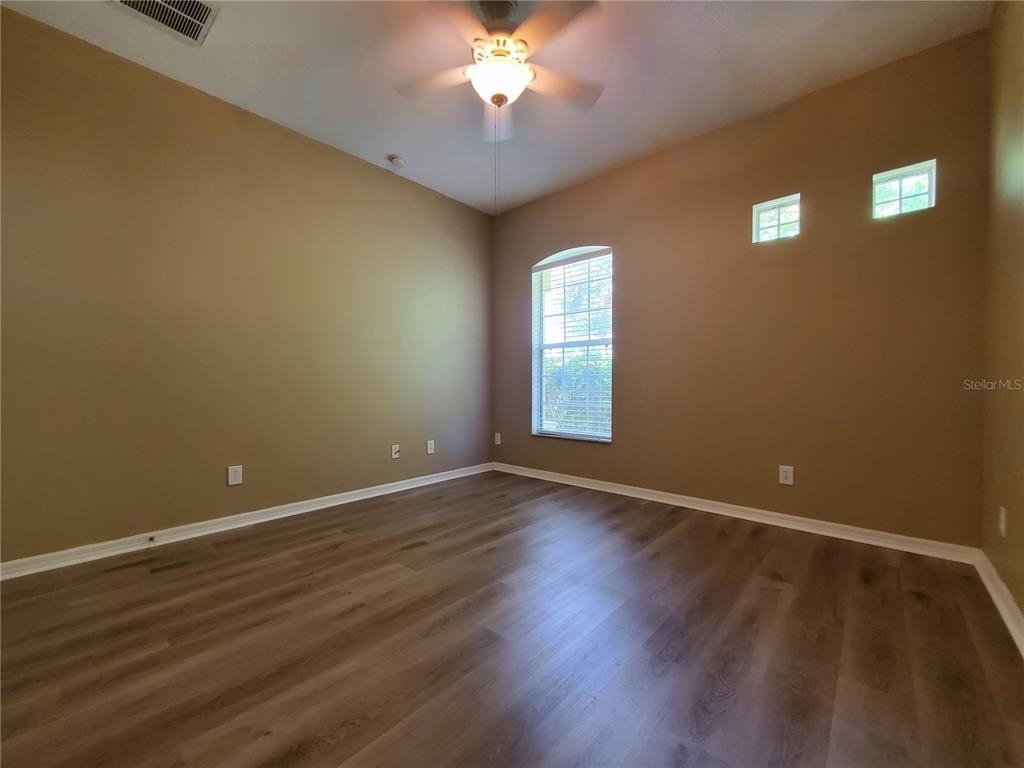 644 Chesney Drive - Photo 7