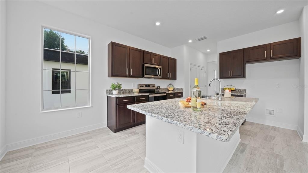 1156 37th Avenue N - Photo 12