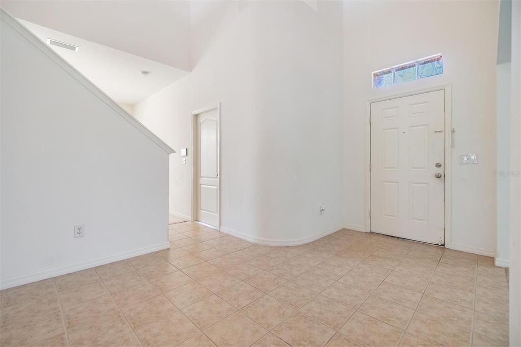 8219 Canterbury Lake Boulevard - Photo 14