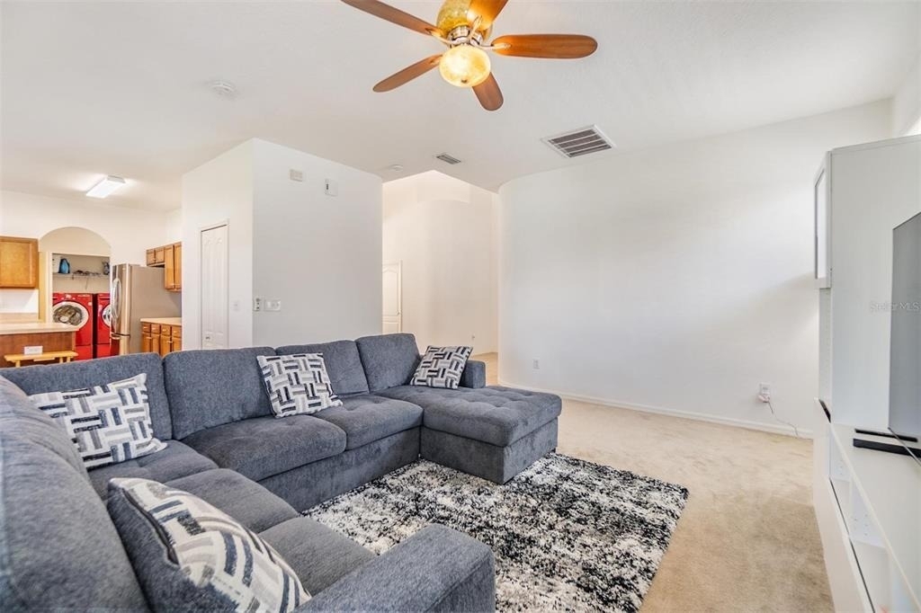 8219 Canterbury Lake Boulevard - Photo 11
