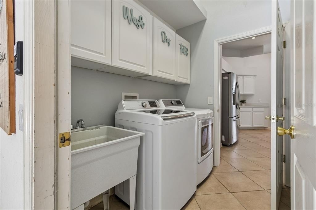 8332 Torrington Avenue - Photo 35