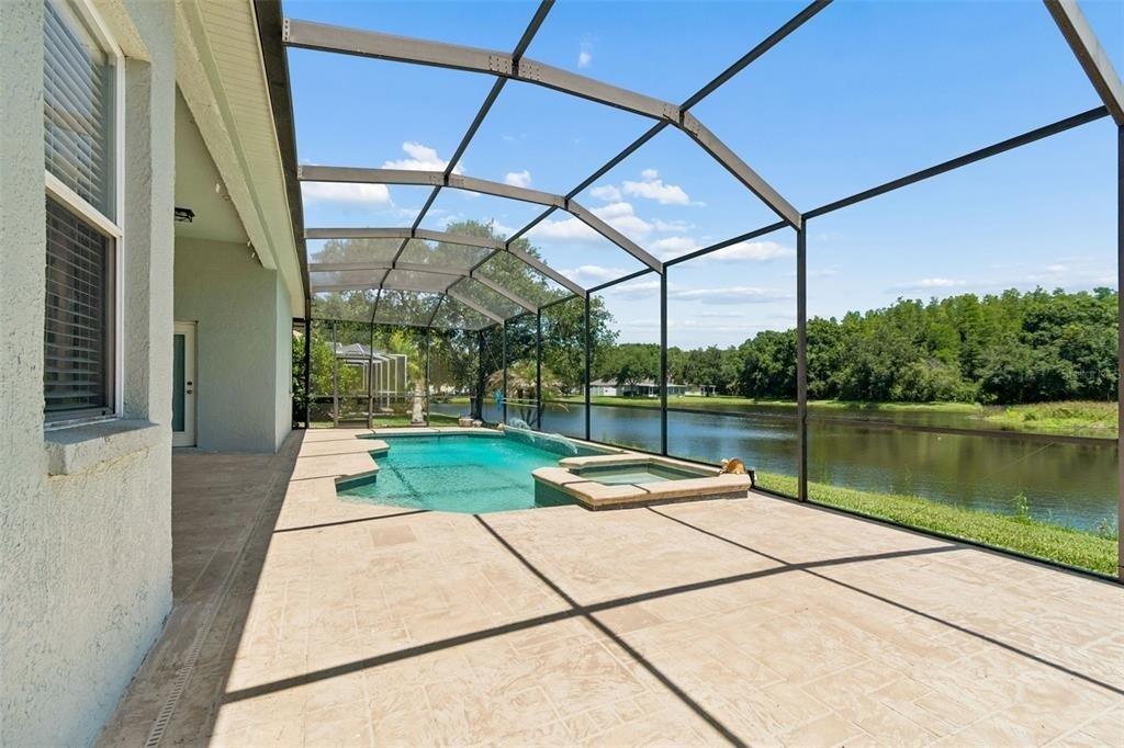 8332 Torrington Avenue - Photo 3
