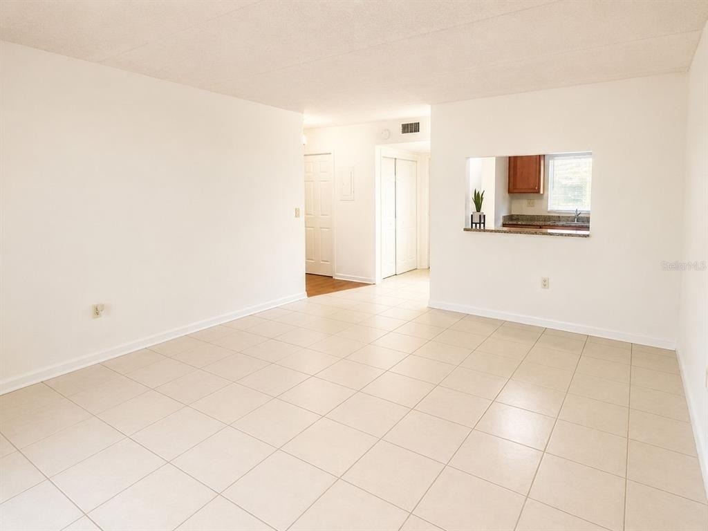 2812 Somerset Park Drive - Photo 5