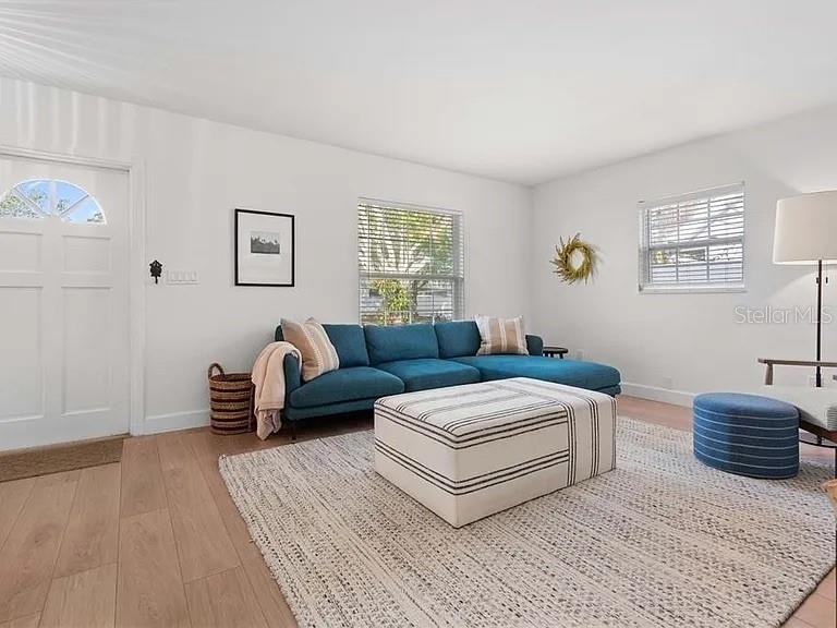 8067 123rd Street - Photo 5