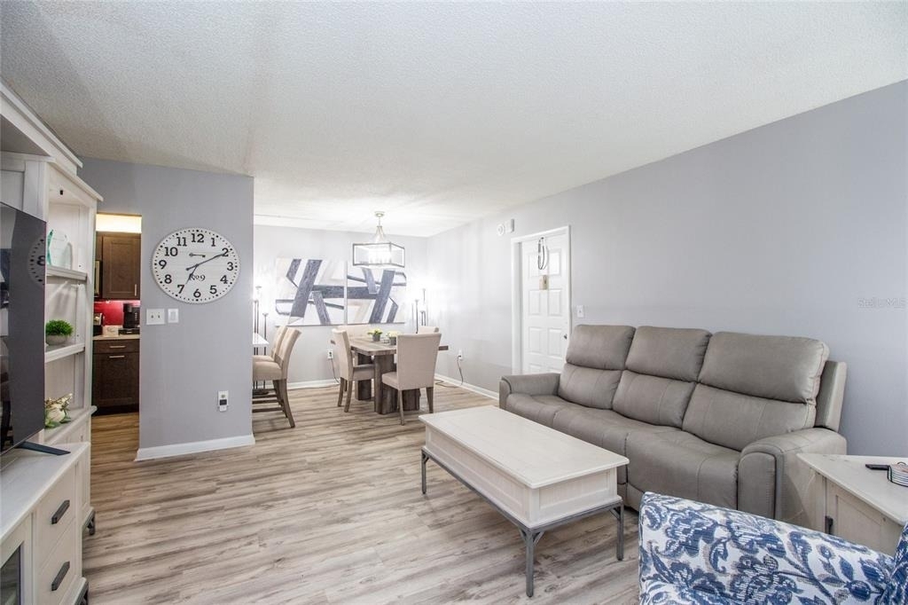 3101 Lake Pine Way S - Photo 3