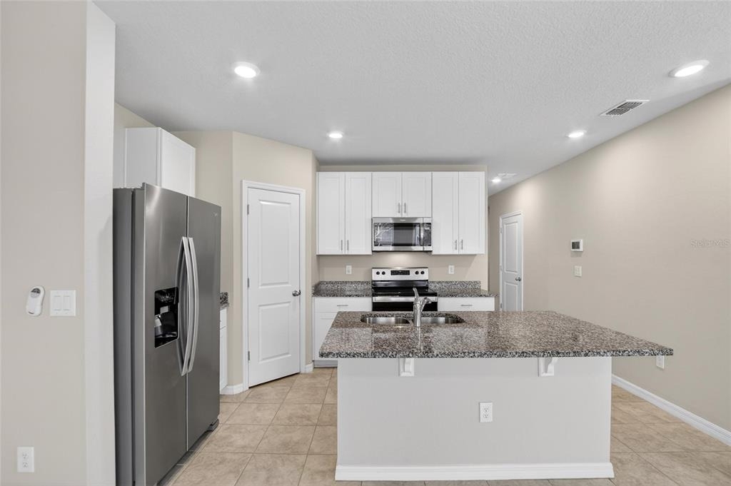 2710 Scarlet Bay Place - Photo 25