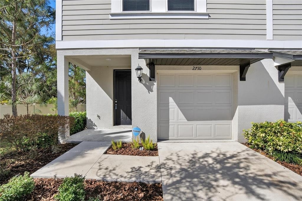 2710 Scarlet Bay Place - Photo 3