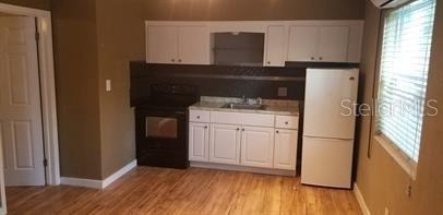 655 7th Avenue N - Photo 5