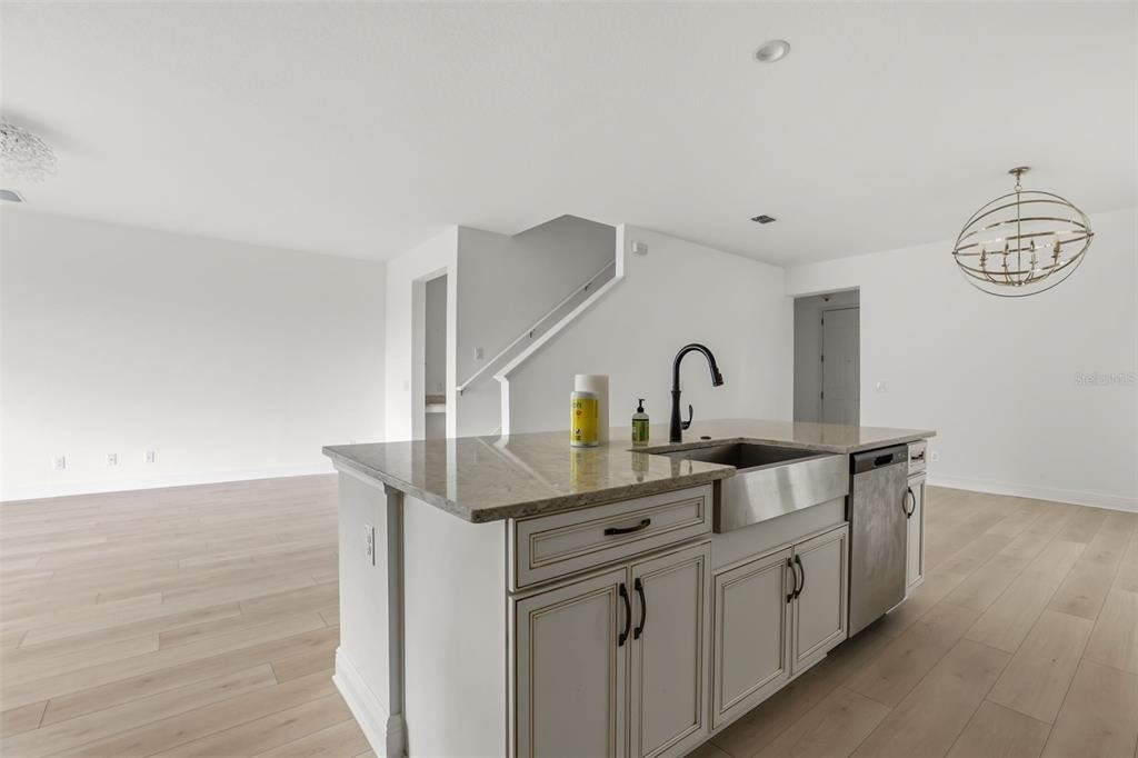 14452 Crestavista Avenue - Photo 12