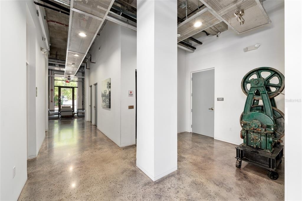 302 Se Broadway Street - Photo 26