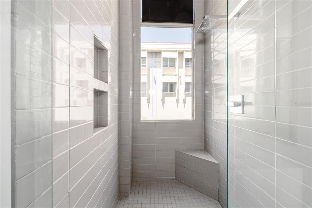 302 Se Broadway Street - Photo 16