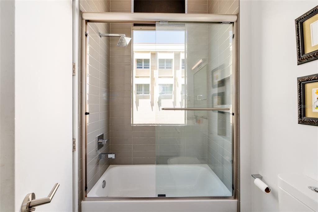 302 Se Broadway Street - Photo 21