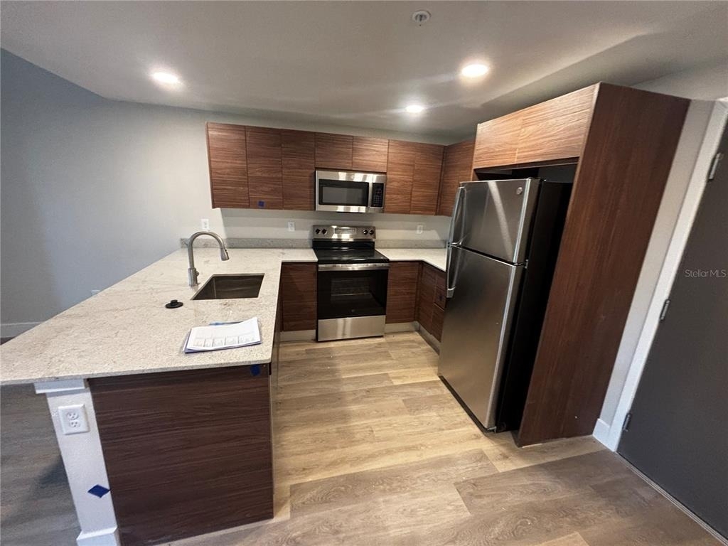4424 S Texas Avenue - Photo 1