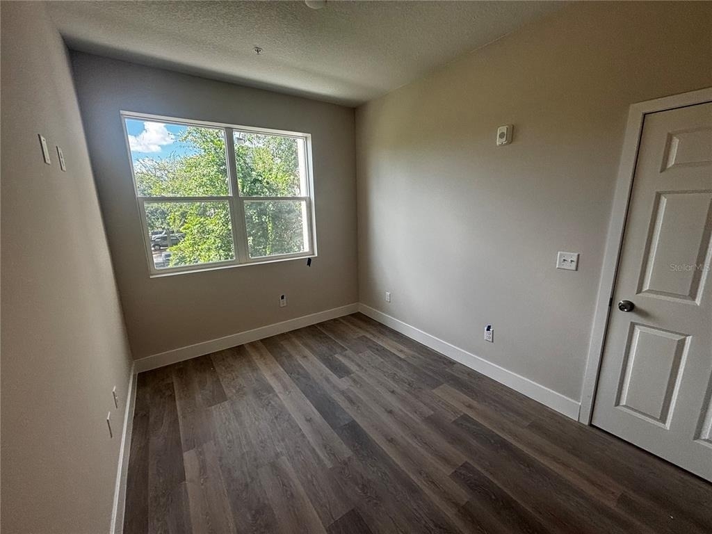 4424 S Texas Avenue - Photo 11