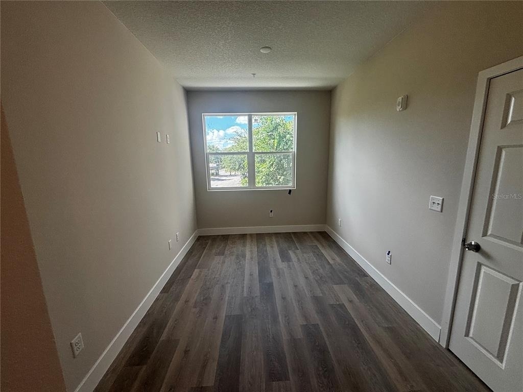 4424 S Texas Avenue - Photo 12