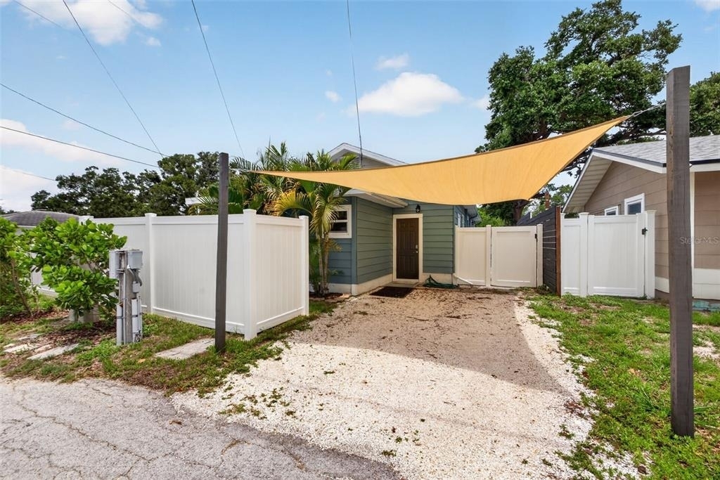 825 46th Street N - Photo 15