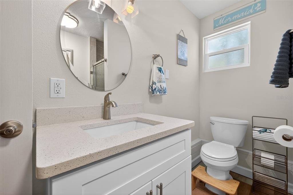 825 46th Street N - Photo 11