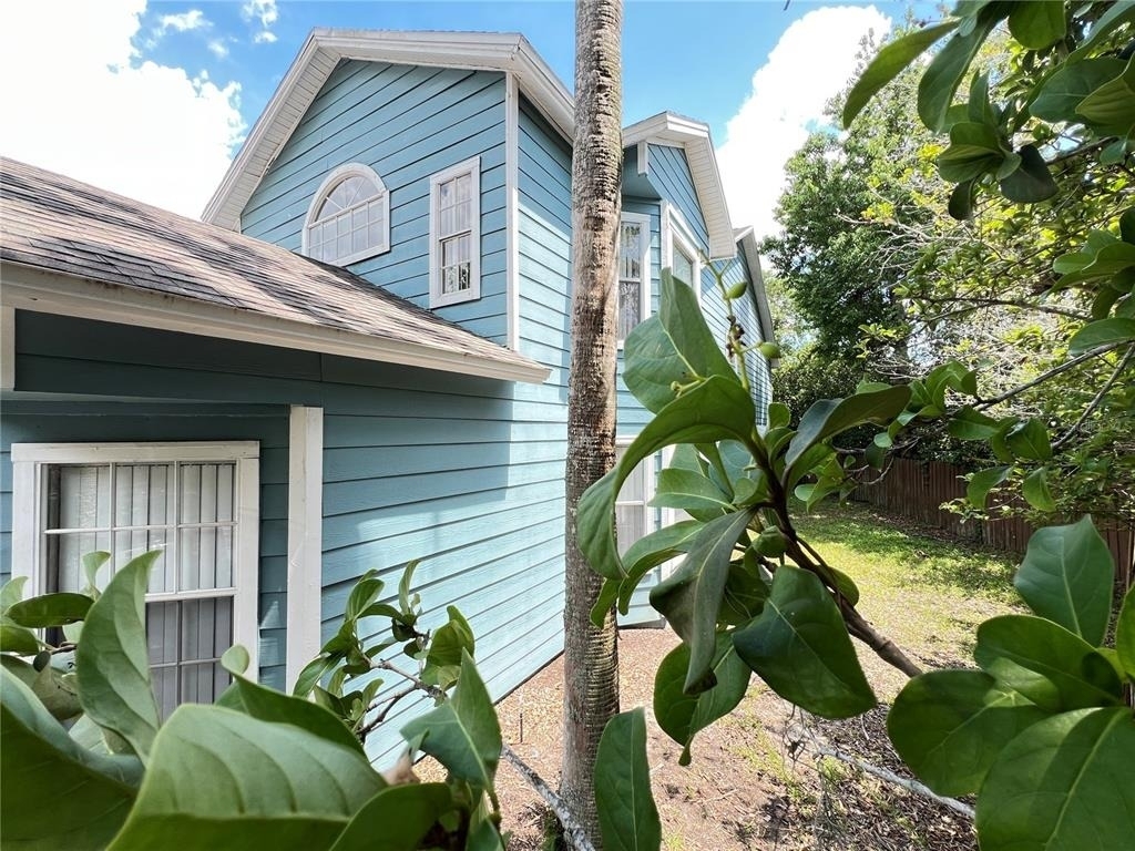 8710 Rain Forest Place - Photo 31