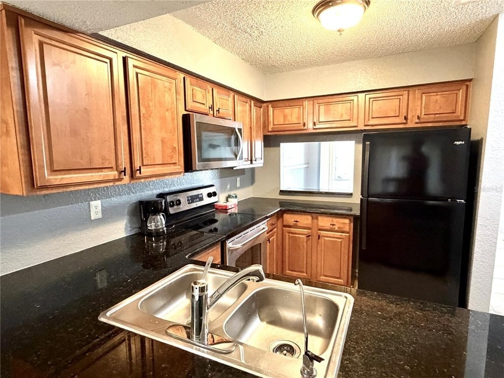 564 Breckenridge Village - Photo 5