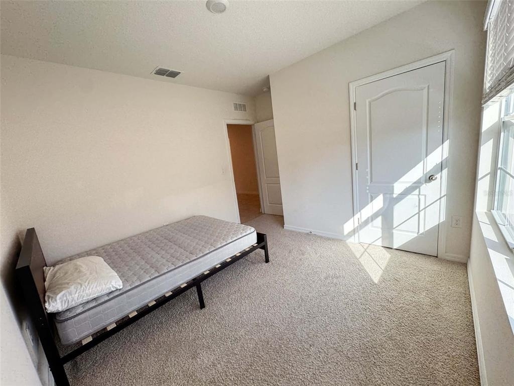 1640 Spray Terrace - Photo 2