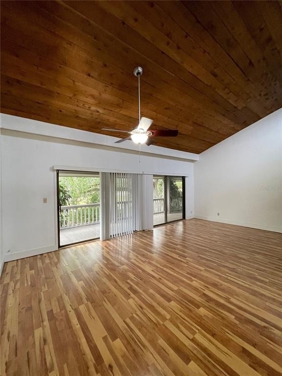 3318 Camelot Drive - Photo 2