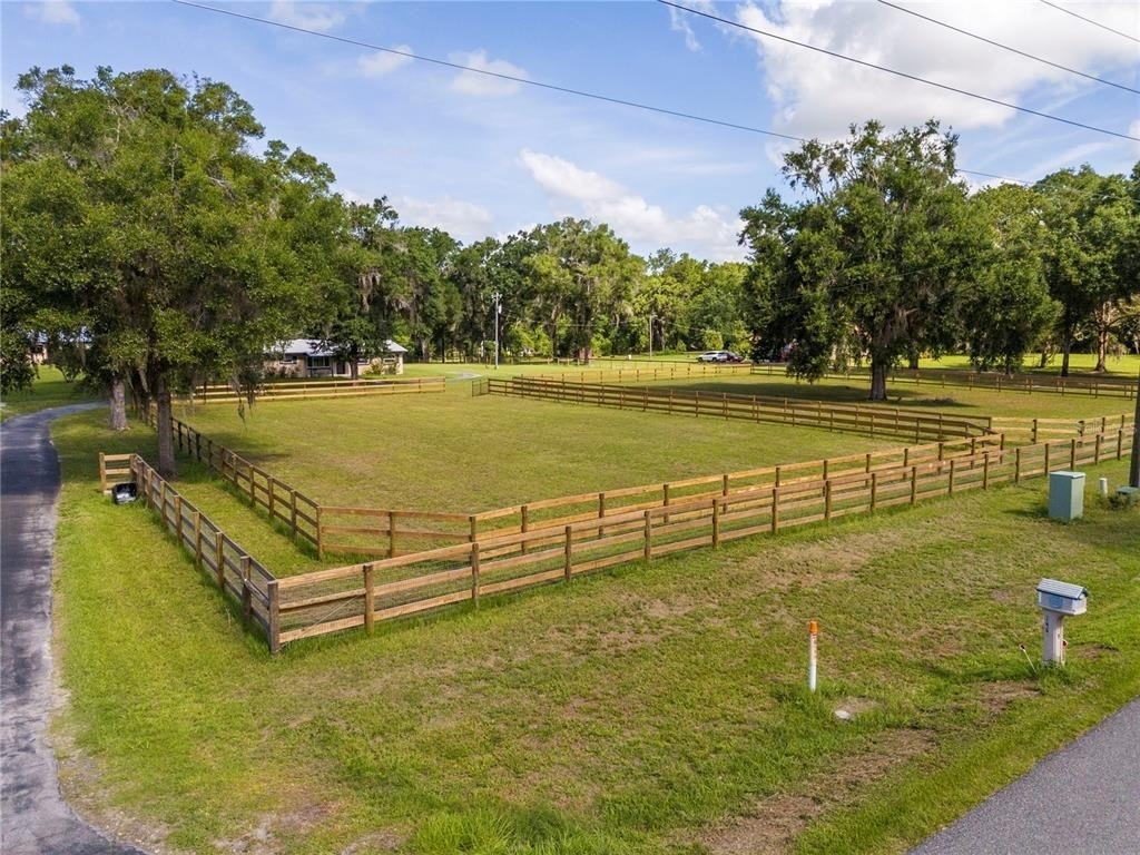 196 Nw 100th Avenue - Photo 41