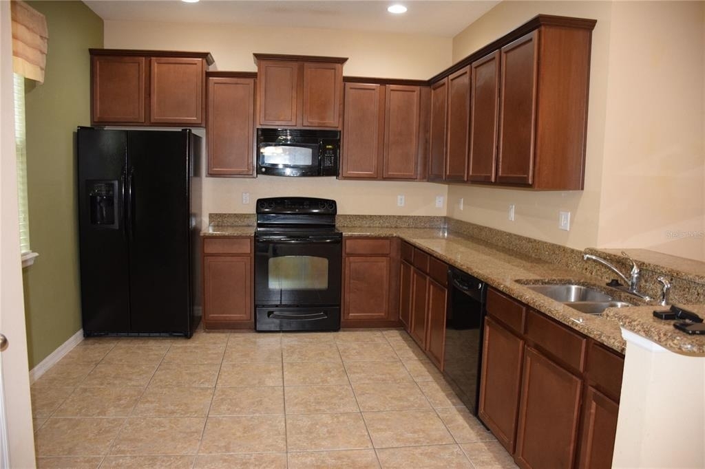 1516 Scarlet Oak Loop - Photo 3