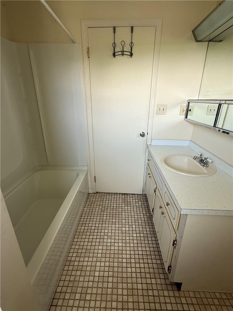 225 N 8th - Photo 7
