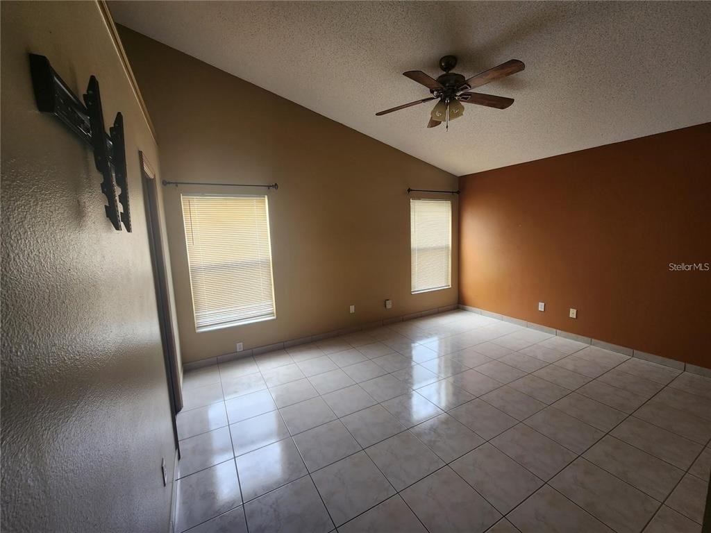 2483 Shelby Circle - Photo 16