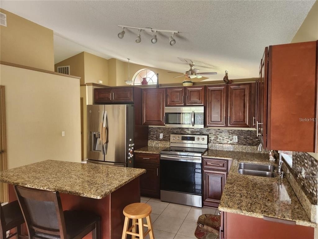 2483 Shelby Circle - Photo 14