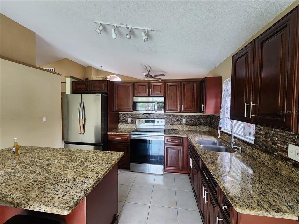 2483 Shelby Circle - Photo 12