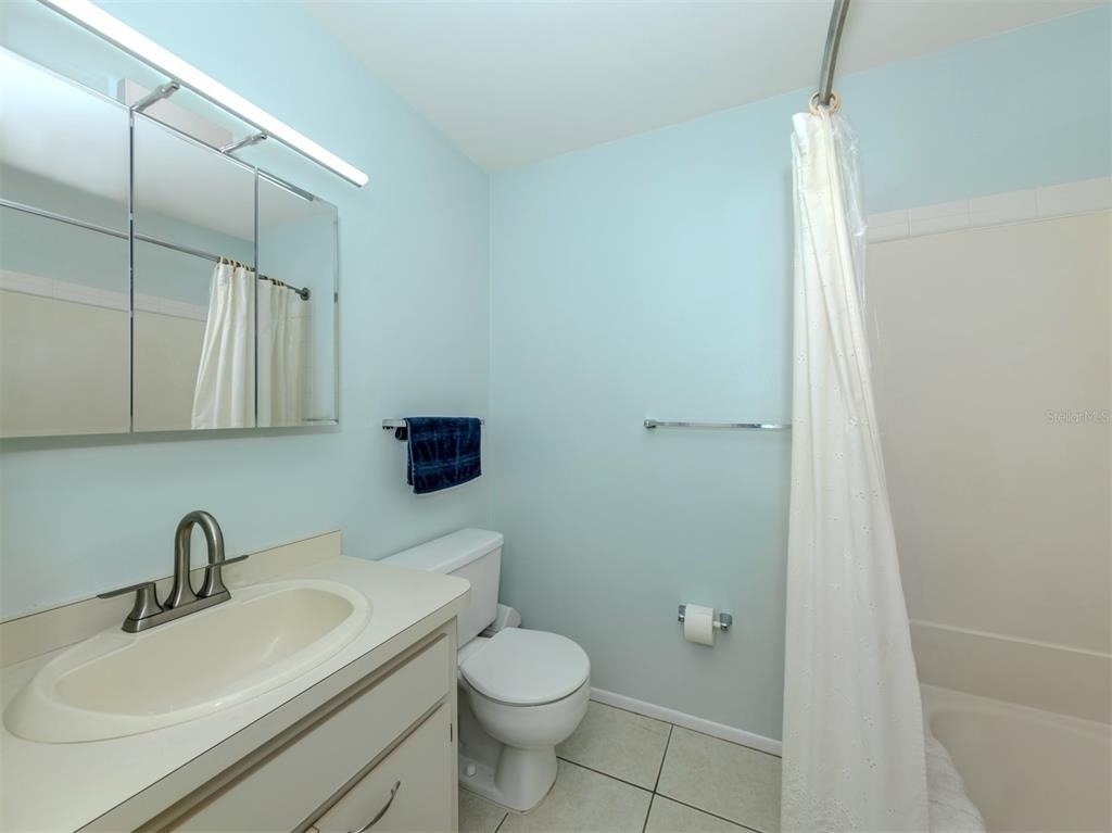 217 Airport Avenue W - Photo 22