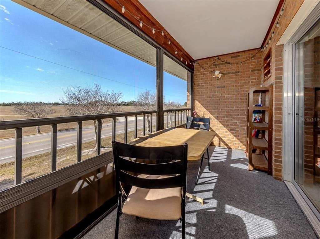 217 Airport Avenue W - Photo 27